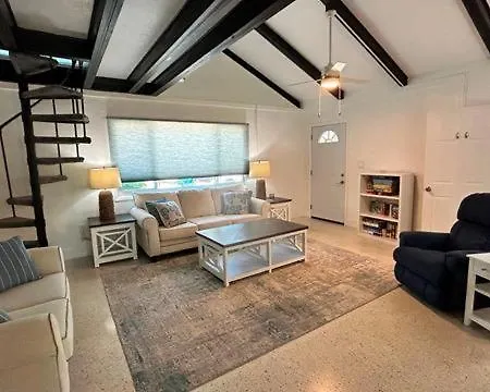 Sanibel Shores B2